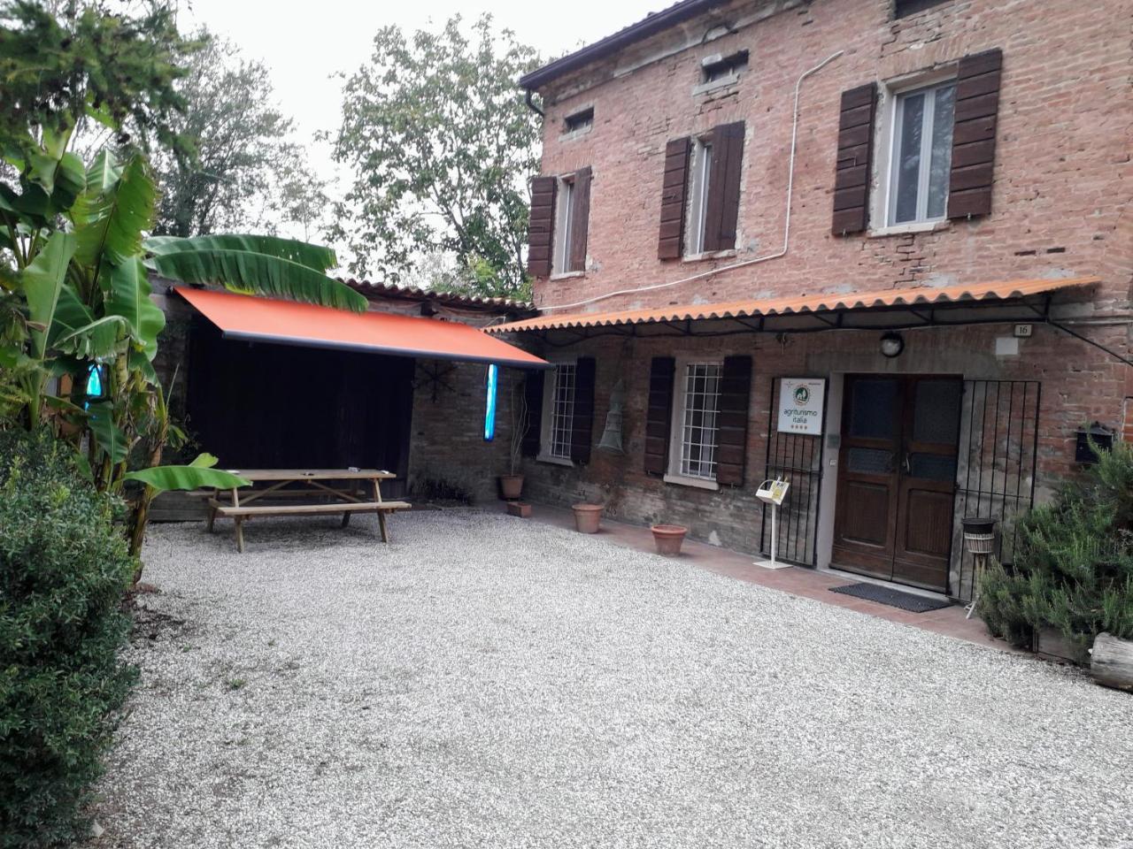 Agriturismo Dosso Al Porto Villa Rolo Exterior foto